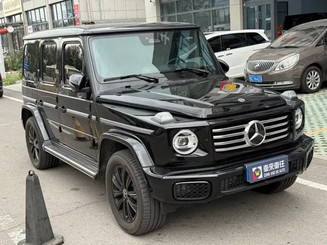 Mercedes-Benz G-Class — Фото автомобиля 3