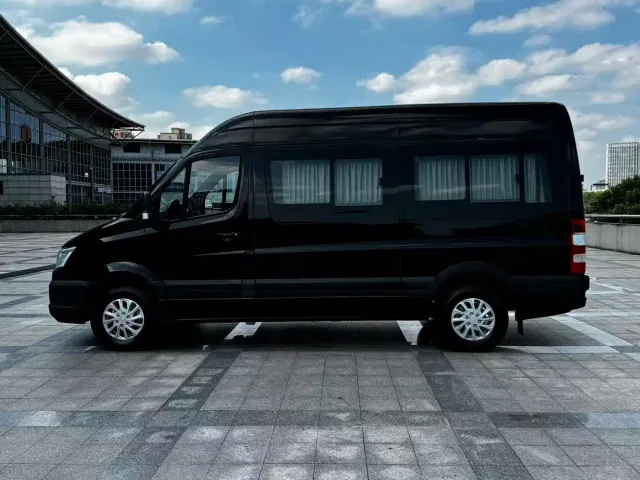 Yaxing Motorhome Orium RV — Фото автомобиля 5