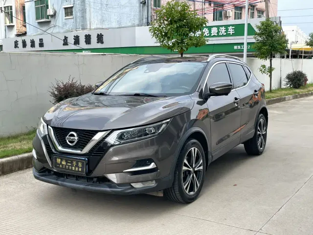Фотография автомобиля — Nissan Qashqai