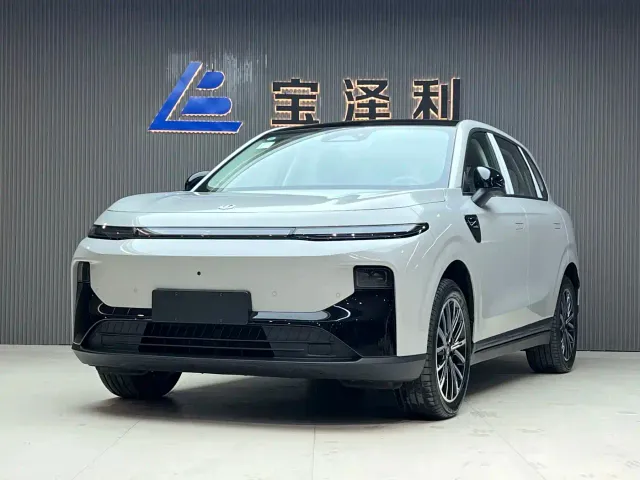 Фотография автомобиля — Leapmotor B10