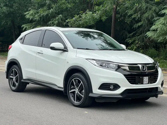 Honda Vezel — Фото автомобиля 16