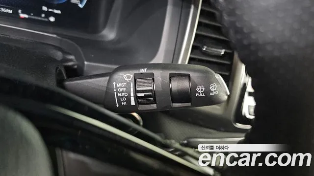 KG_Mobility_Ssangyong Rexton Новый Rexton Sport Khan Дизель 2.2 4WD — Фото автомобиля 14