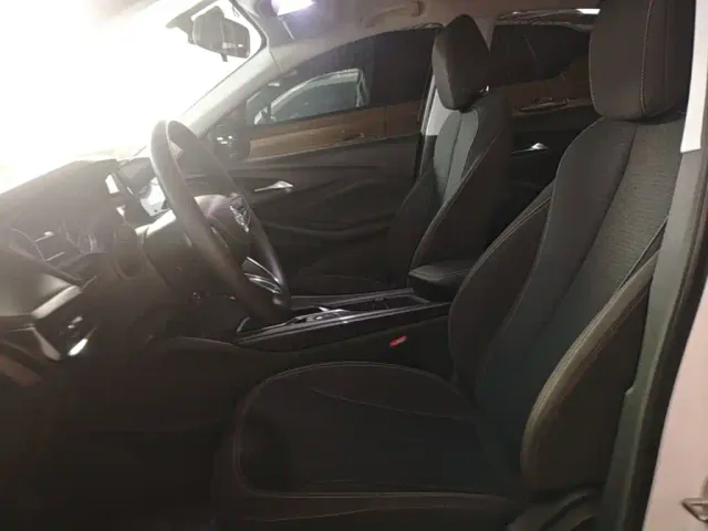 Buick Verano — Фото автомобиля 14