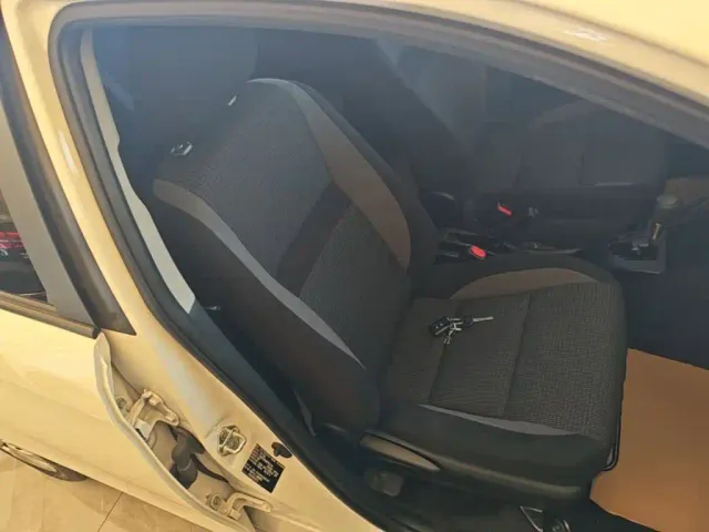 Toyota Vios FS — Фото автомобиля 24