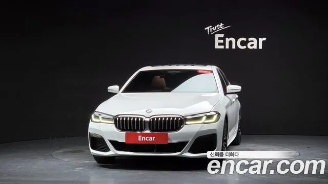 BMW 5-Series — Фото автомобиля 3
