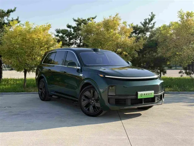 Li Auto L9 — Фото автомобиля 3