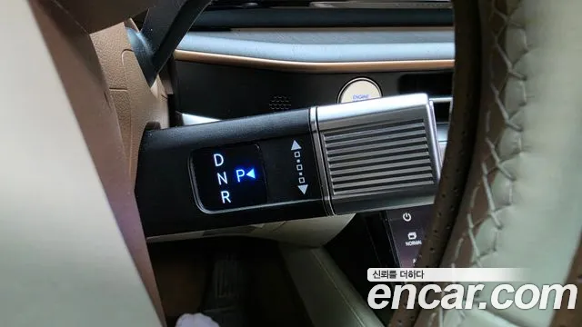 Hyundai Grandeur GN7 — Фото автомобиля 12