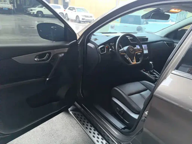 Nissan Qashqai — Фото автомобиля 11