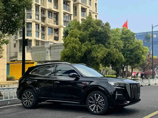 Hongqi HS5 — Фото автомобиля 3