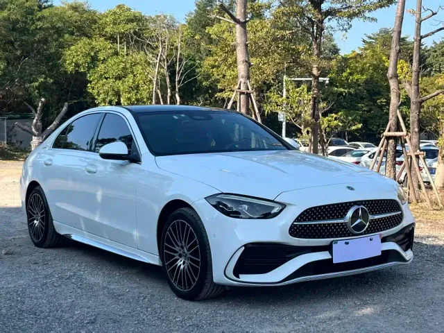 Mercedes-Benz C-Class — Фото автомобиля 3