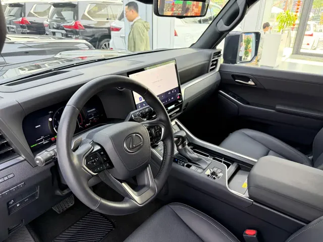 Lexus GX — Фото автомобиля 15