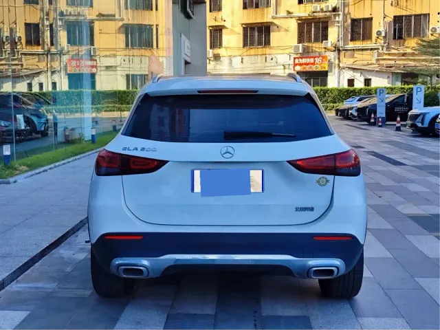 Mercedes-Benz GLA-Class — Фото автомобиля 5