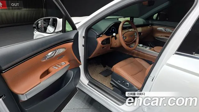 Genesis GV70 2.5T Бензин AWD — Фото автомобиля 10
