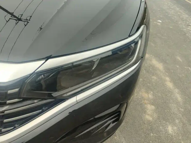 Volkswagen Passat — Фото автомобиля 5