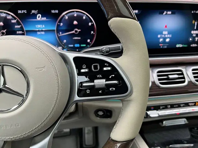 Mercedes-Benz Maybach GLS — Фото автомобиля 23
