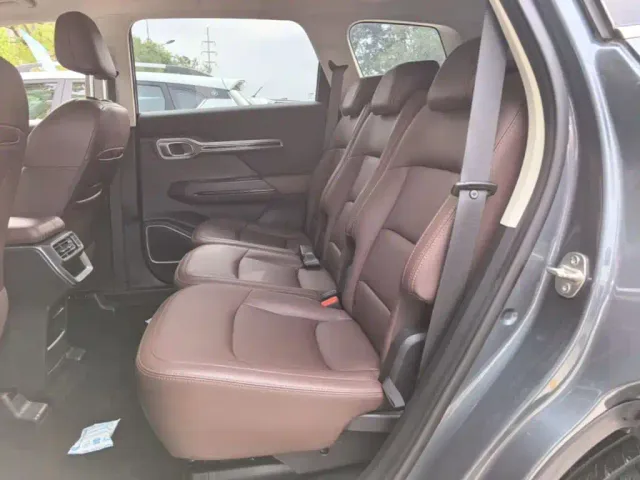 Geely Haoyue — Фото автомобиля 16