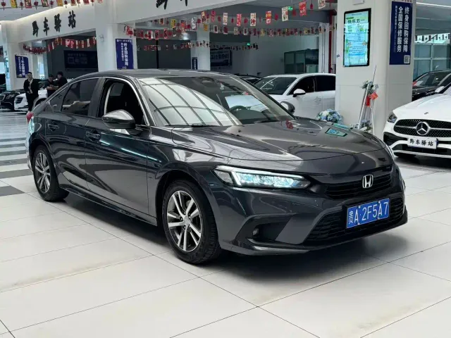 Honda Civic — Фото автомобиля 2