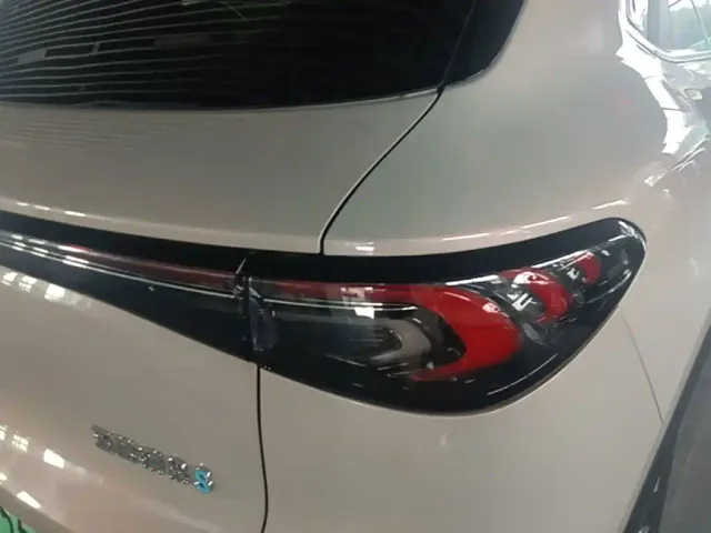 Wuling Bingo S — Фото автомобиля 7