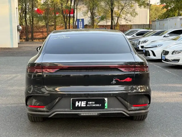BYD Han — Фото автомобиля 5