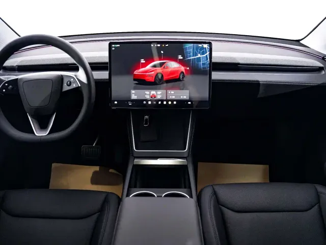 Tesla Model Y — Фото автомобиля 9
