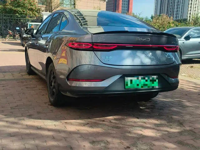 BYD Qin PLUS — Фото автомобиля 8