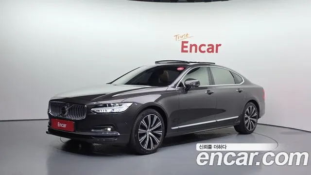 Фотография автомобиля — Volvo S90
