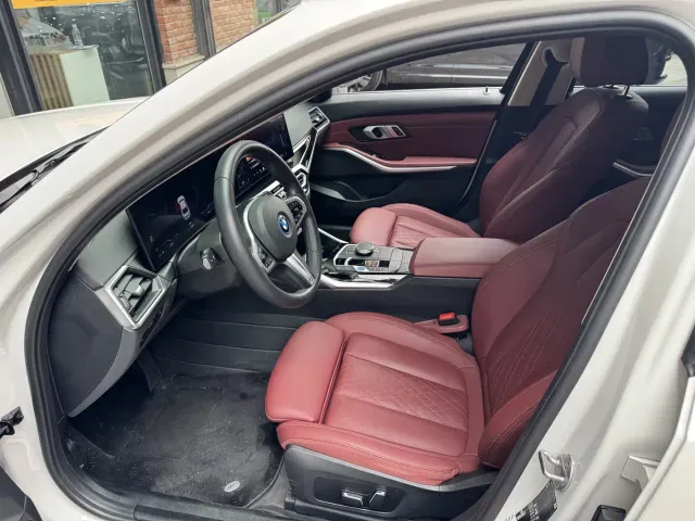 BMW i3 — Фото автомобиля 8