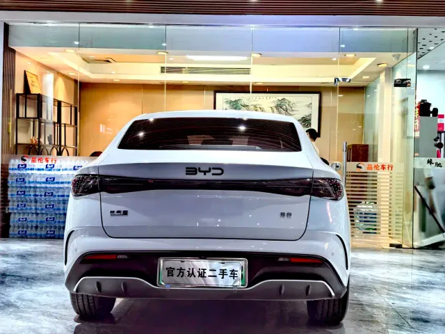 BYD Seal 06 — Фото автомобиля 16