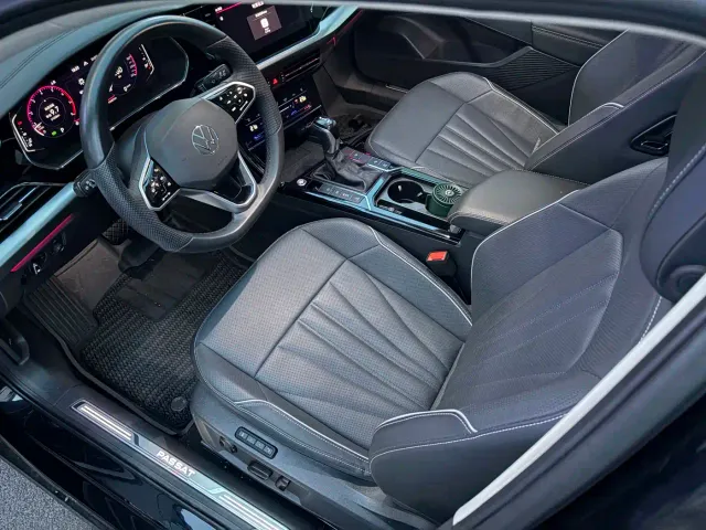 Volkswagen Passat — Фото автомобиля 4