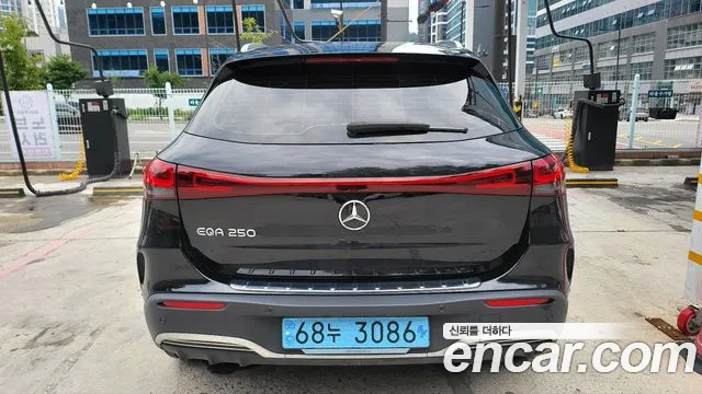 Mercedes-Benz EQA H243 — Фото автомобиля 4