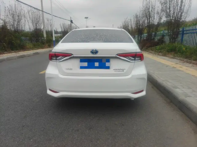 Toyota Corolla — Фото автомобиля 5