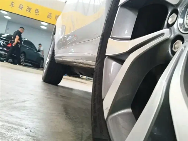 Land Rover Discovery Sport — Фото автомобиля 20