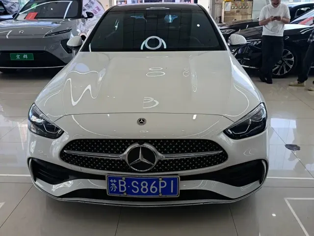 Mercedes-Benz C-Class — Фото автомобиля 2