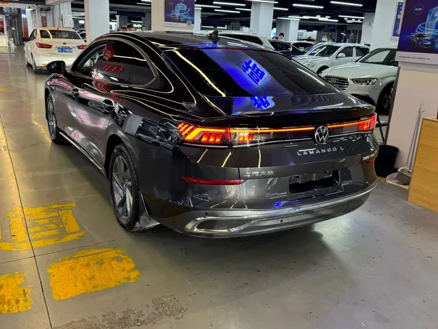 Volkswagen Lamando — Фото автомобиля 8