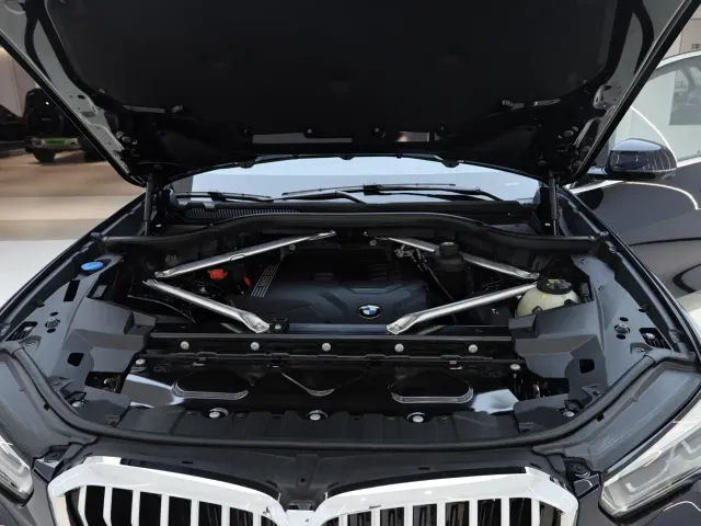 BMW X5 — Фото автомобиля 19