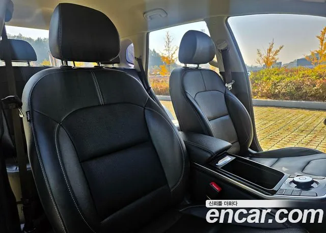 Kia Niro — Фото автомобиля 11