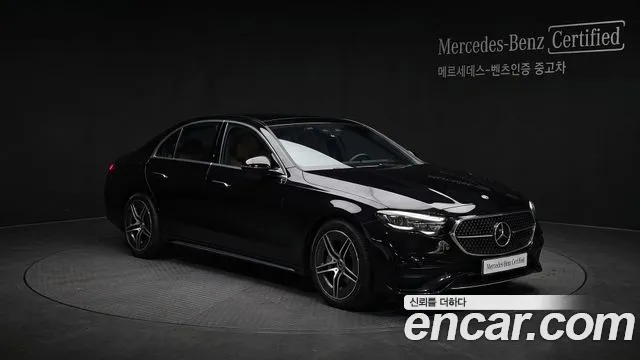 Фотография автомобиля — Mercedes-Benz E-Class W214