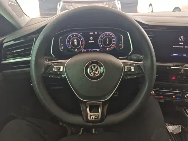 Volkswagen Sagitar — Фото автомобиля 10