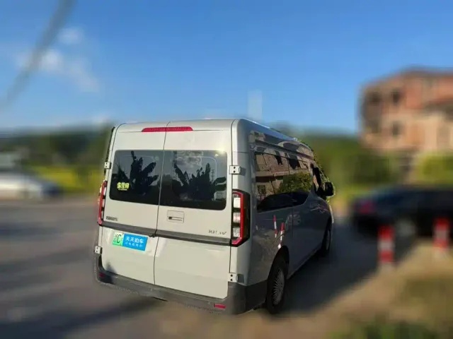 Farizon Super VAN — Фото автомобиля 2
