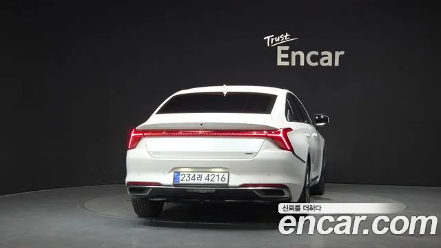 Kia K8 Signature — Фото автомобиля 4