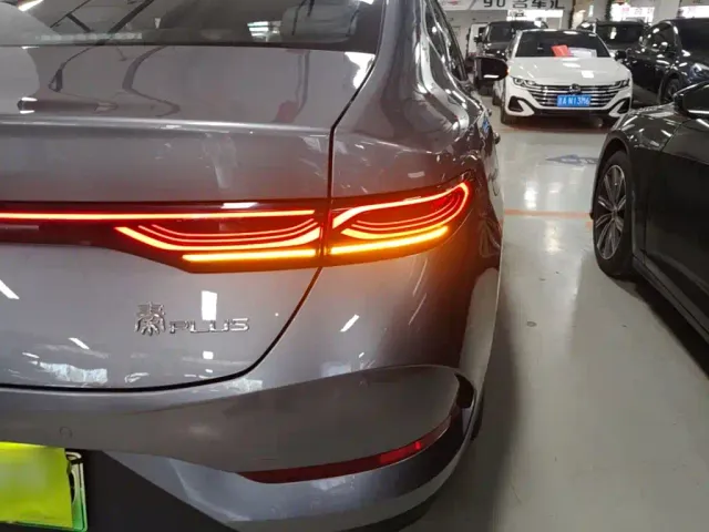 BYD Qin PLUS — Фото автомобиля 7