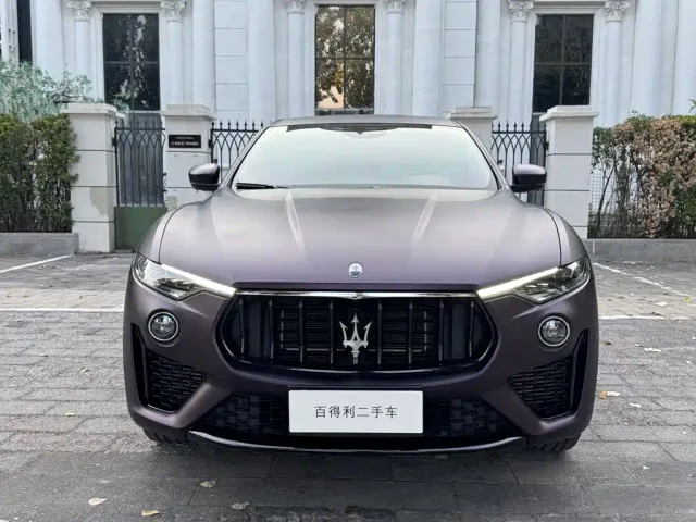 Maserati Levante — Фото автомобиля 6