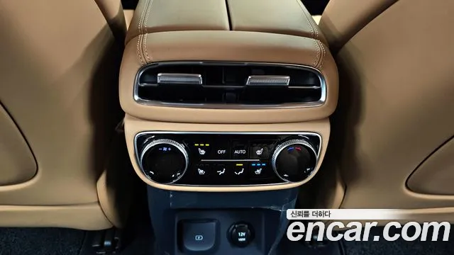 Genesis GV80 2.5T Бензин AWD — Фото автомобиля 18
