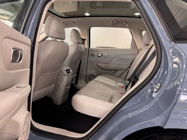 Leapmotor B10 — Фото автомобиля 13