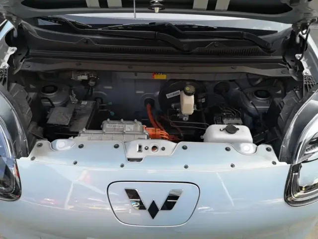 Wuling Hongguang Mini EV — Фото автомобиля 19