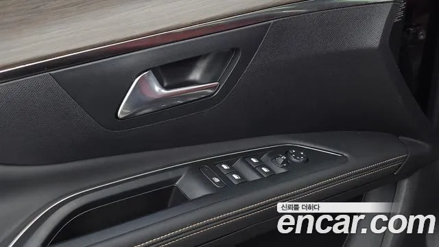 Peugeot 5008 — Фото автомобиля 19