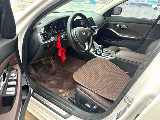 BMW 3 Series — Фото автомобиля 7