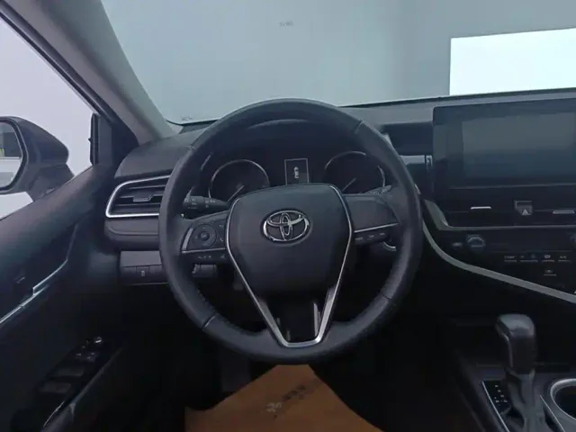 Toyota Camry — Фото автомобиля 15