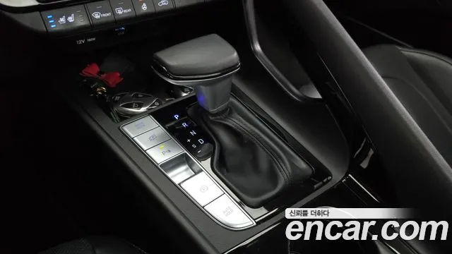 Hyundai Avante CN7 — Фото автомобиля 9