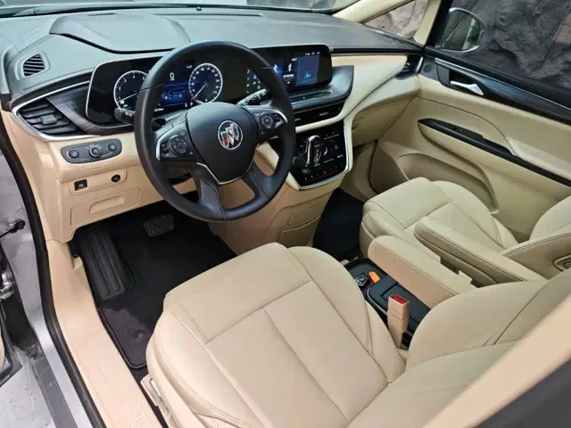 Buick GL8 — Фото автомобиля 6